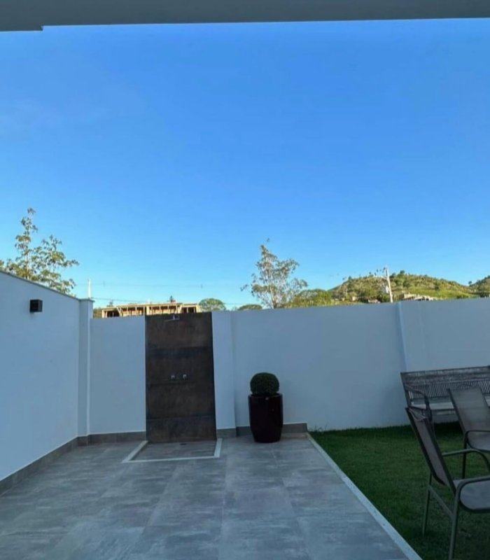 Casa de 4 quartos no Santa Terezinha – foto 4