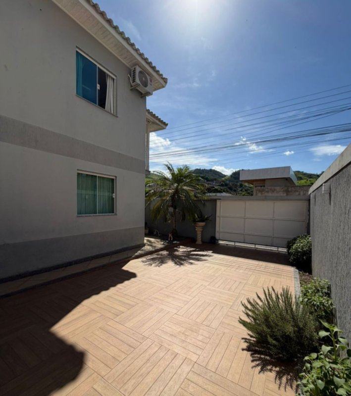 Casa moderna na Av. Columbino T. de Siqueira – foto 3