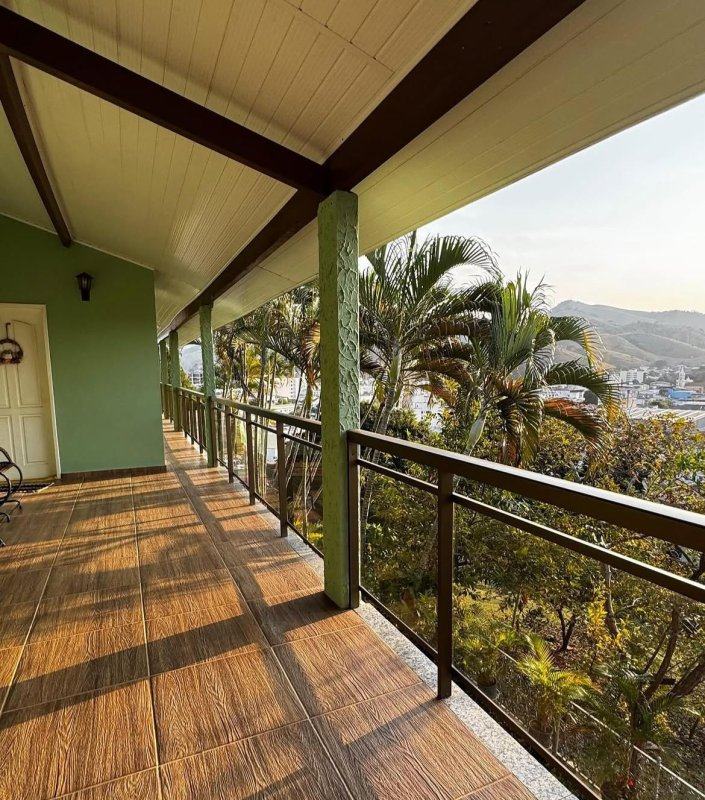 Casa com piscina e vista no Belvedere (AABB) – foto 3
