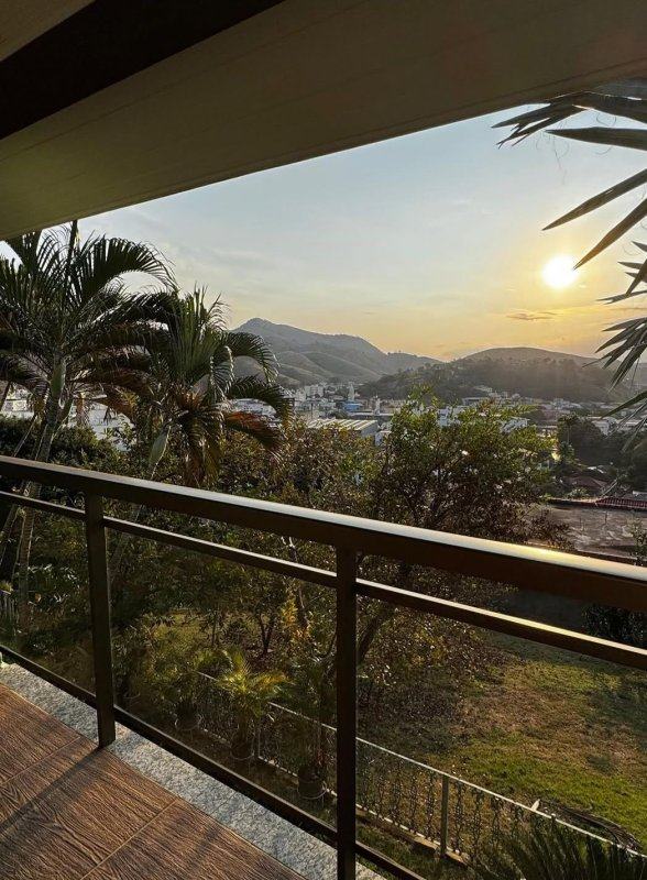 Casa com piscina e vista no Belvedere (AABB) – foto 4