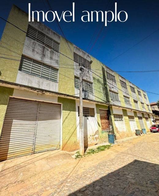 Prédio de 1.600 m² no Centro