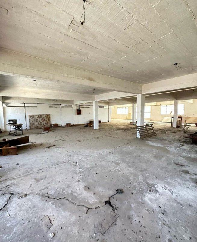 Prédio de 1.600 m² no Centro – foto 2