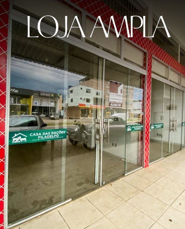 Loja comercial na Av. Gov. Roberto Silveira – foto 1