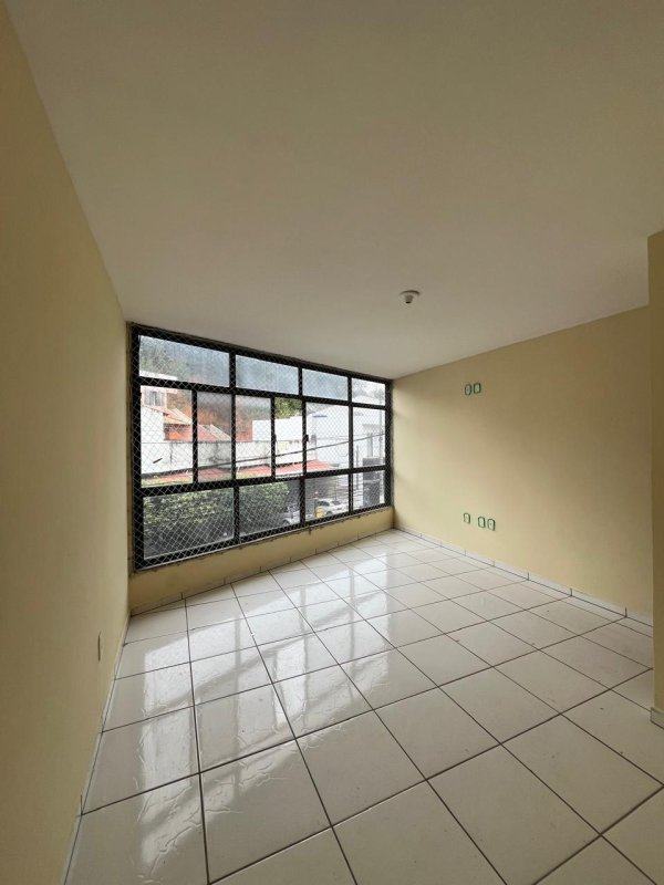 Apartamento com suíte no Lia Márcia – foto 2