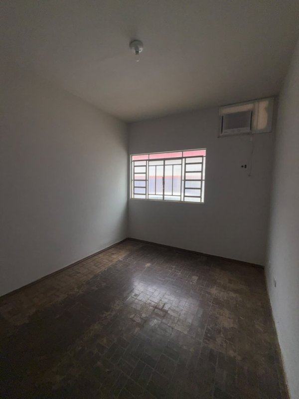 Casa de 2 quartos para alugar no Centro – foto 3