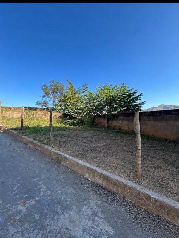 Terreno no bairro Sebastião, Bom Jesus do Norte – foto 2